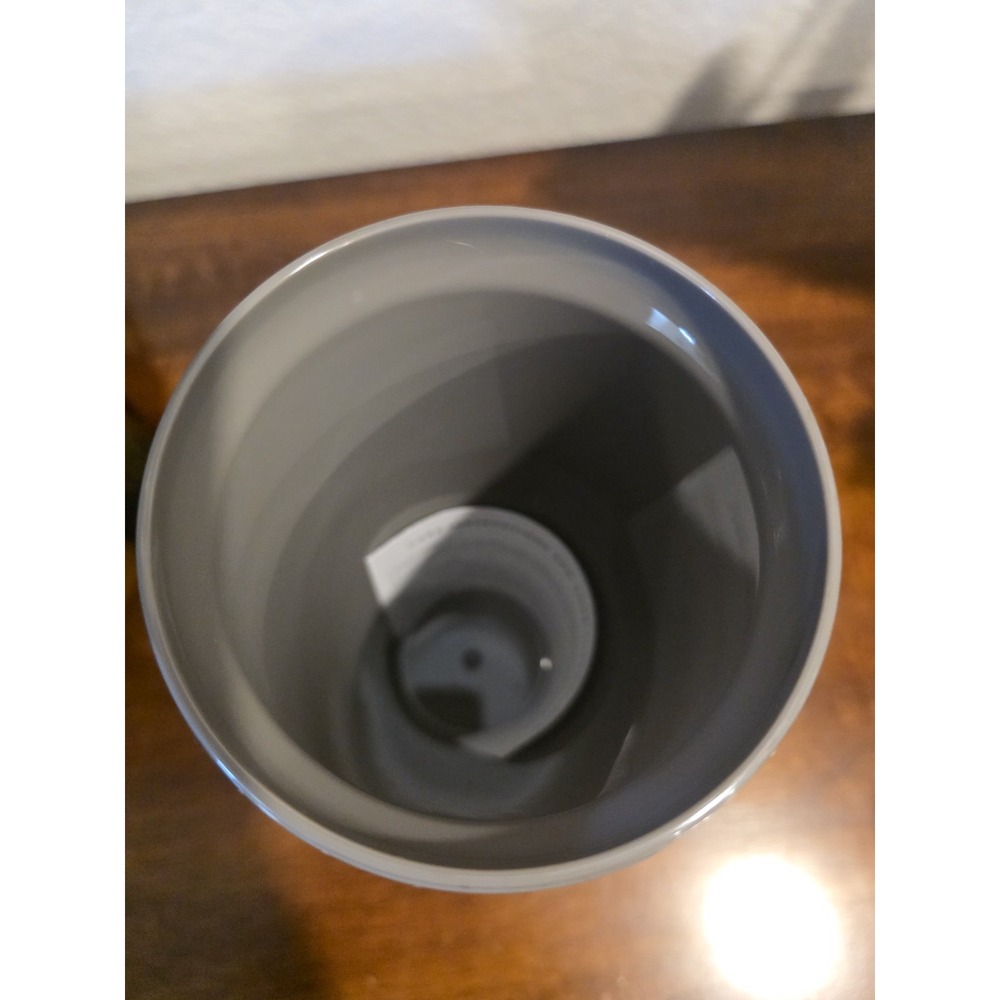 Vera Bradley Blooms Shower Travel Mug 16 oz Plastic Drink-Through Lid 22980-R82 - Picture 6 of 8
